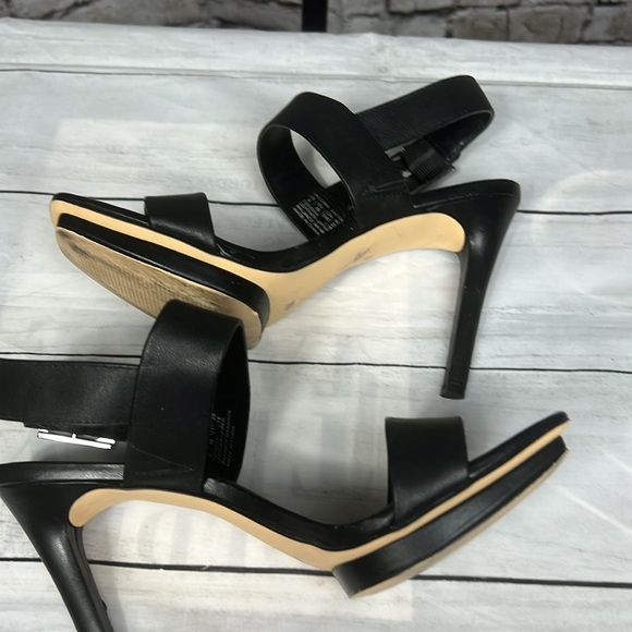 Calvin Klein Black Leather Heeled Sandals Size 8M - Picture 8 of 12